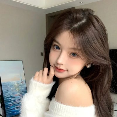 小姑娘艾萝依